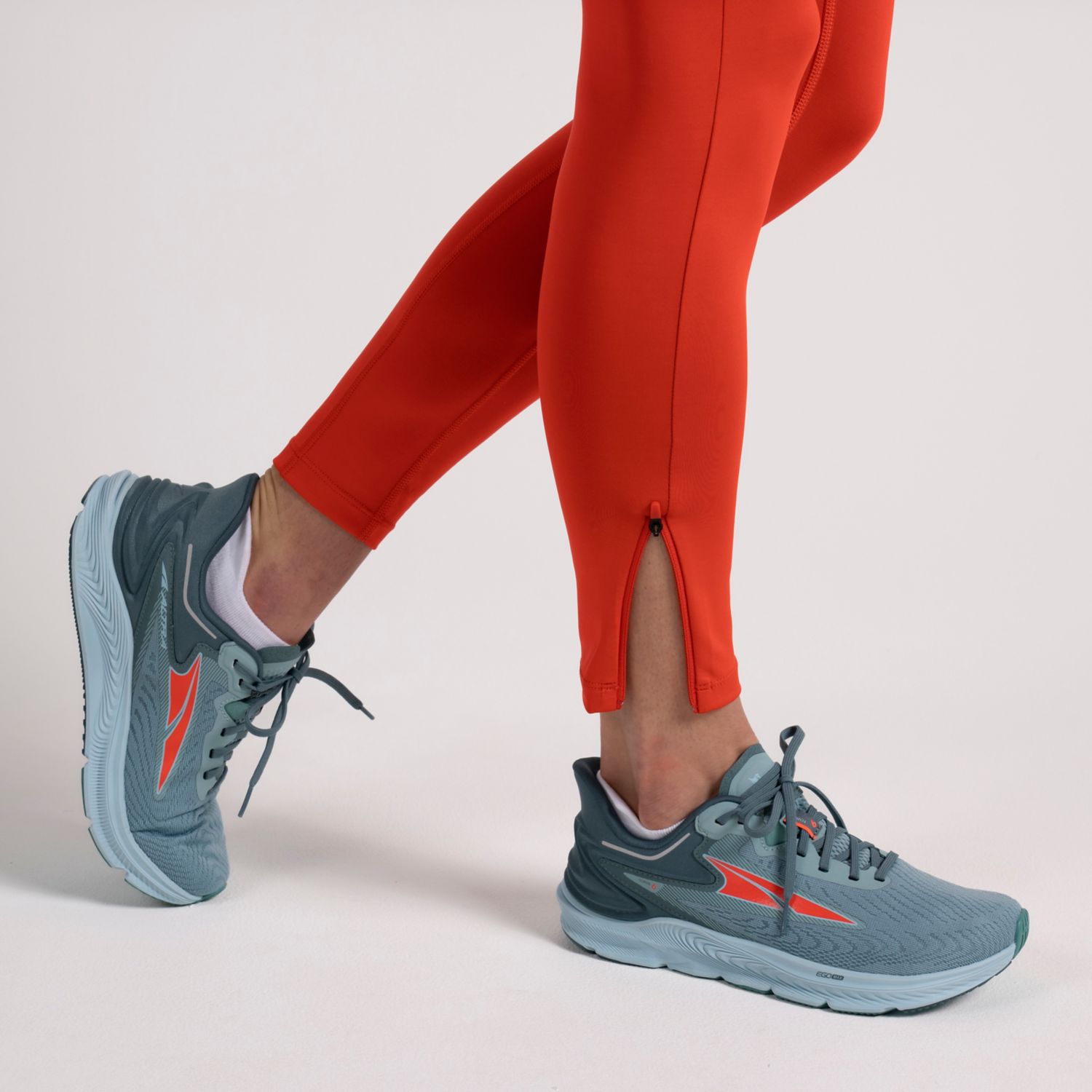 Altra Core Crop ランニングタイツ レディース 赤 | Japan-40136259